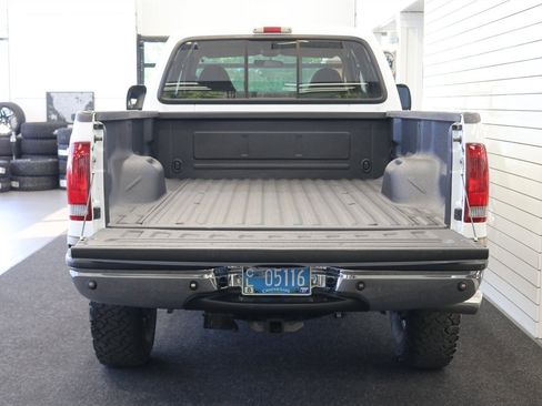 Used 2001 Ford F250 Lariat AWD/4WD image 13