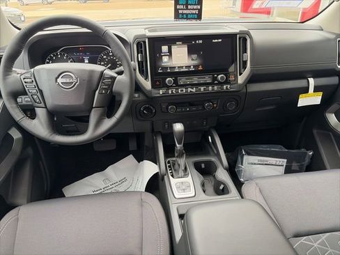 New 2026 Nissan Frontier SV image 11