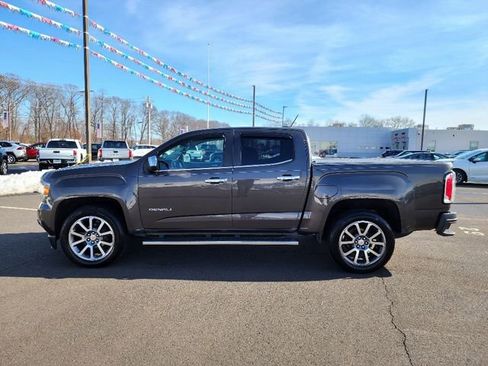 Used 2019 GMC Canyon Denali image 4