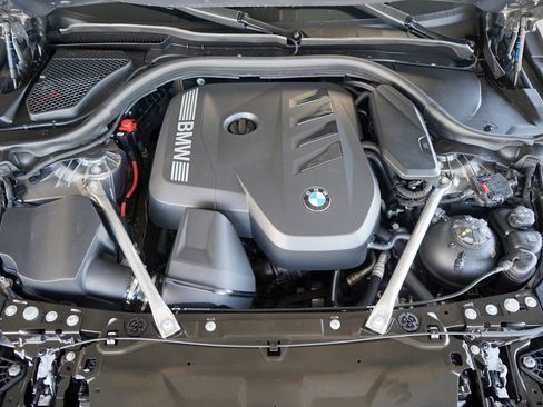 Used 2026 BMW 530i w/ Premium Package RWD image 21