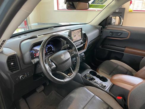 Used 2021 Ford Bronco Sport Outer Banks w/ Outer Banks Package AWD/4WD image 22