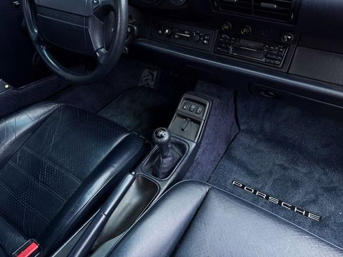 Used 1992 Porsche 911 Carrera image 31