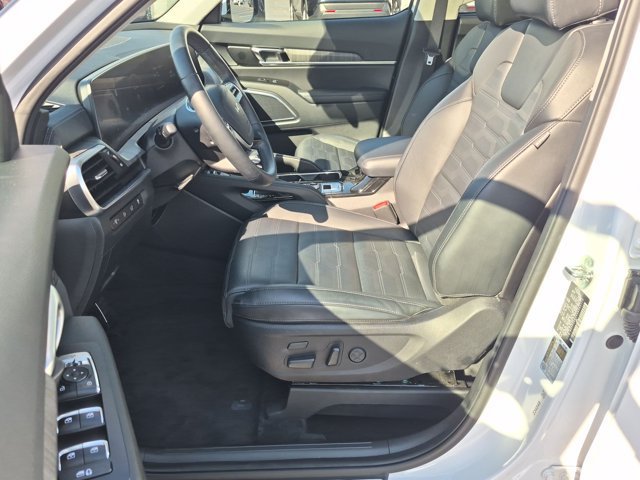 Used 2025 Kia Telluride SX Prestige AWD/4WD image 9