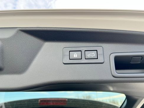 New 2026 Subaru Outback Touring XT AWD/4WD image 12