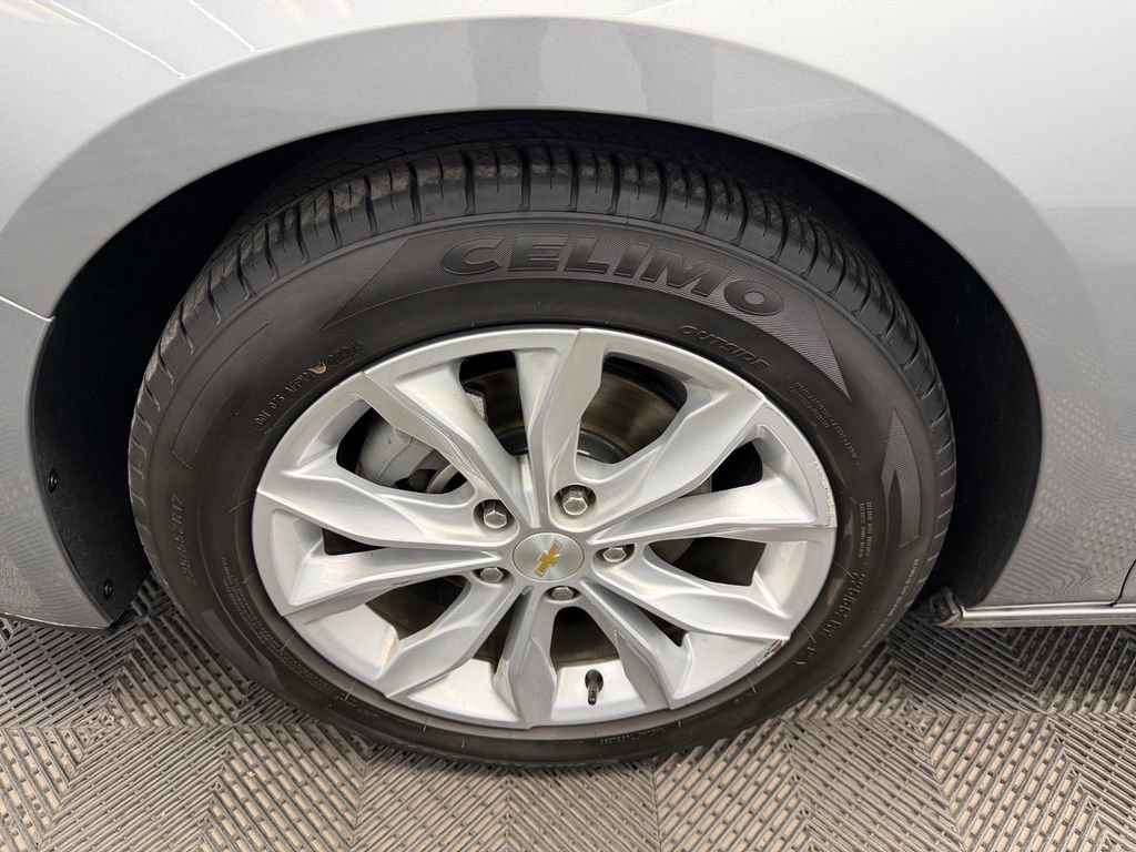 Used 2024 Chevrolet Malibu LT FWD image 21