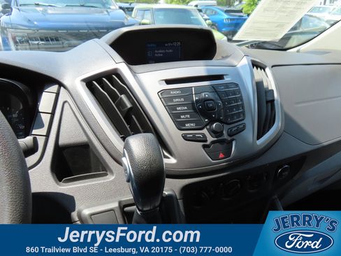 Used 2016 Ford Transit 350 XLT RWD image 18