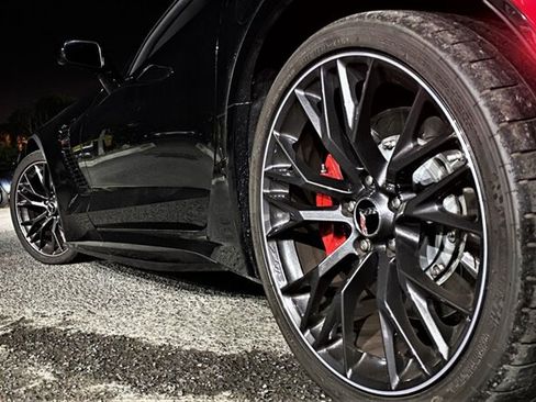 Used 2019 Chevrolet Corvette Z06 RWD image 20