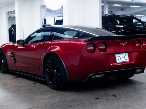 Used 2011 Chevrolet Corvette Z06 image 4