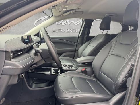 Used 2025 Ford Mustang Mach-E Premium image 16