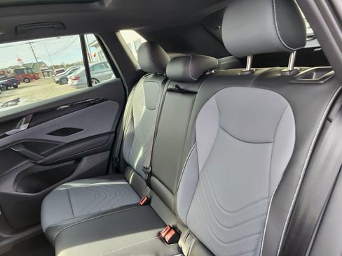 New 2026 Volkswagen Tiguan SE R-Line image 10