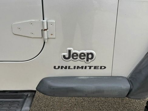 Used 2004 Jeep Wrangler 4WD image 91