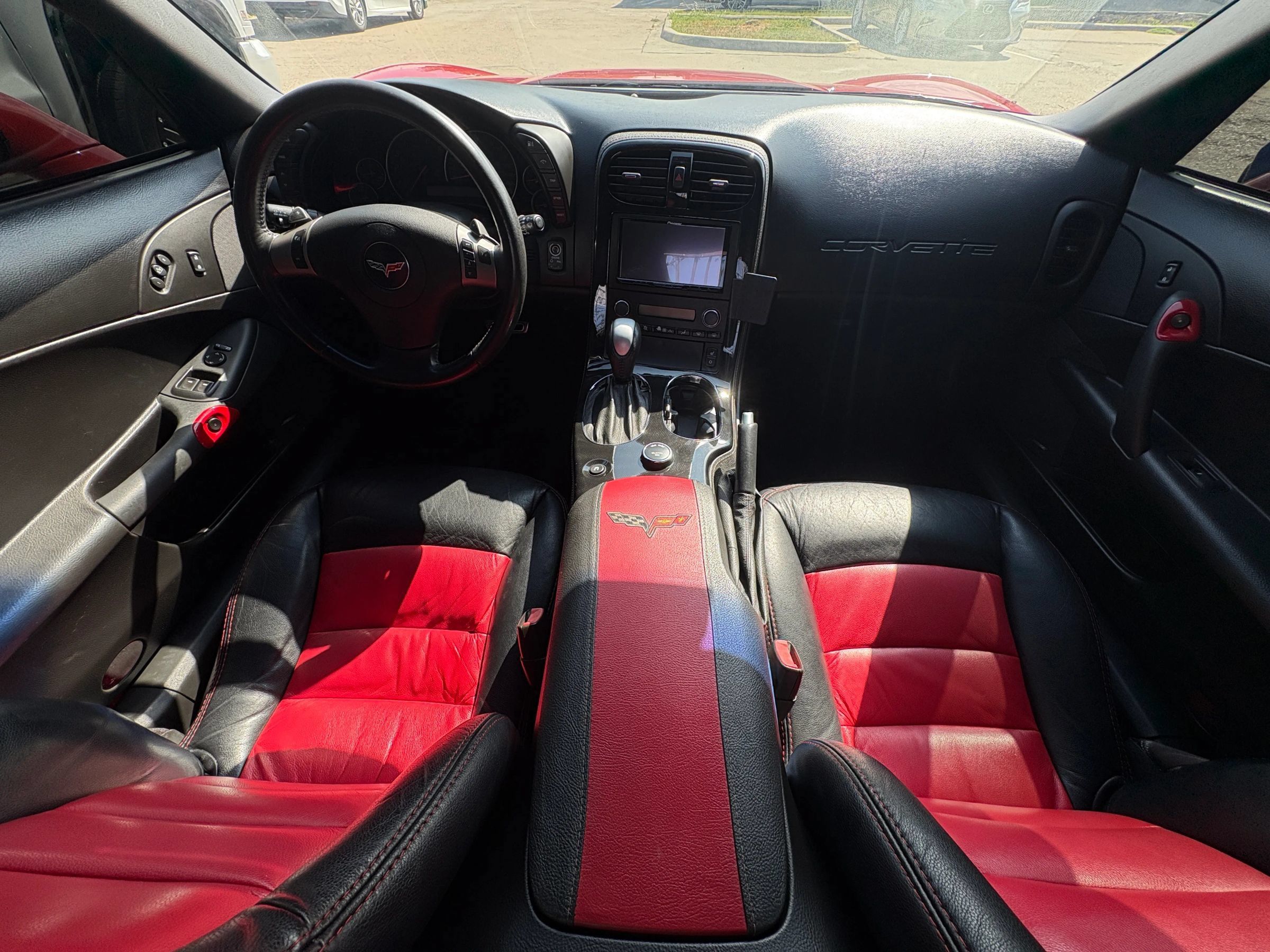 Used 2009 Chevrolet Corvette Coupe w/ Preferred Equipment Group RWD image 18
