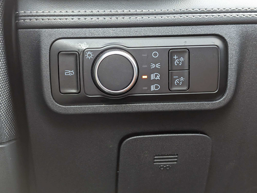 Used 2024 Ford Mustang Premium RWD image 21