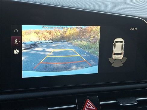 Certified 2023 Kia Niro EX Touring image 19