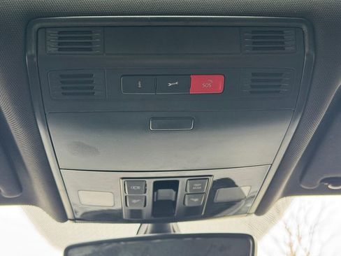 Used 2019 Volkswagen Jetta GLI Autobahn image 16