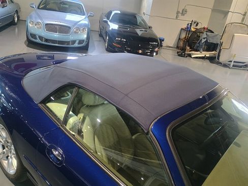 Used 2001 Jaguar XK8 Convertible image 54