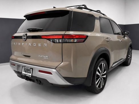 Certified 2023 Nissan Pathfinder Platinum AWD/4WD image 8