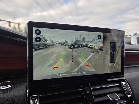 Used 2024 Lincoln Navigator L 4WD image 14