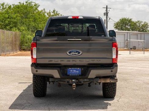 Certified 2019 Ford F250 Lariat w/ Lariat Ultimate Package AWD/4WD image 7
