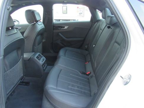 Used 2023 Audi A4 2.0T Premium Plus image 19