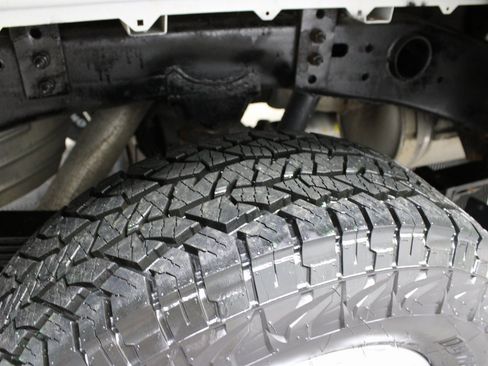 Used 2024 GMC Sierra 2500 Pro image 27