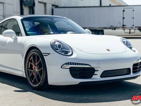 Used 2014 Porsche 911 Carrera image 45