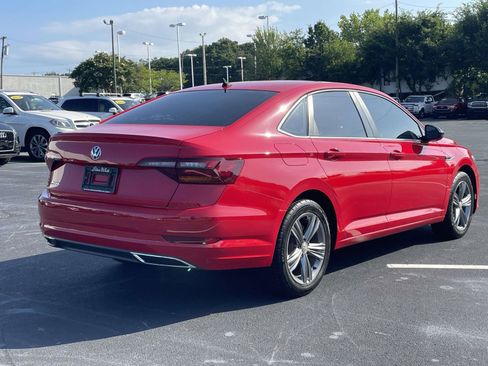 Used 2019 Volkswagen Jetta R-Line w/ R-Line Cold Weather Package FWD image 7