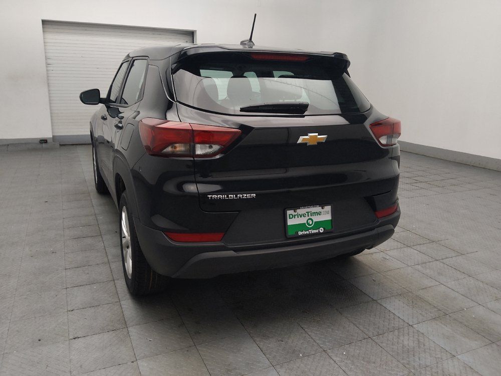 Used 2025 Chevrolet TrailBlazer LS FWD image 5