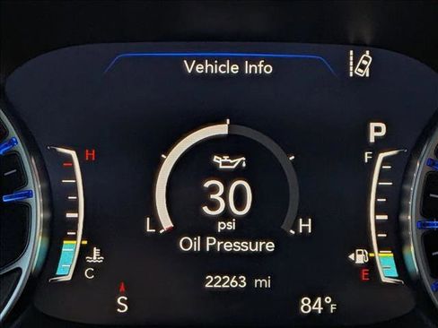 Used 2024 Chrysler Pacifica Pinnacle image 11