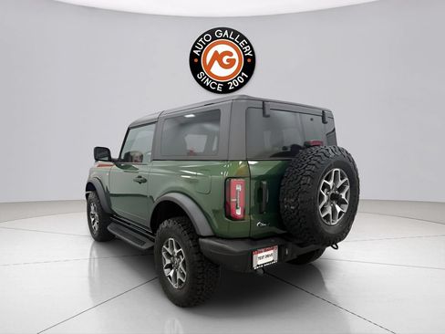 Used 2025 Ford Bronco Badlands AWD/4WD image 6