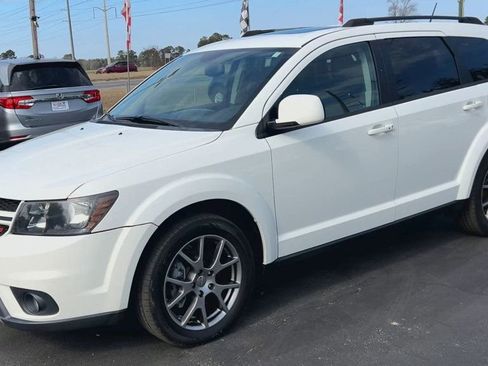 Used 2017 Dodge Journey GT image 4