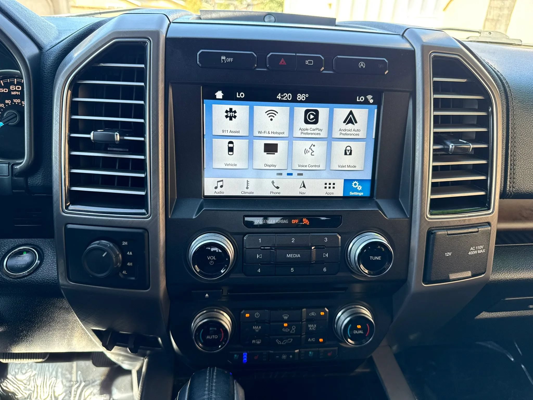 Used 2018 Ford F150 Limited AWD/4WD image 29