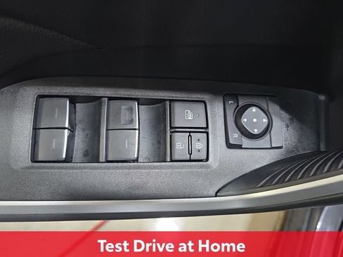 Certified 2025 Toyota RAV4 XLE image 33