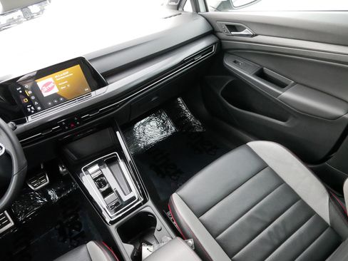 Certified 2023 Volkswagen GTI SE image 11