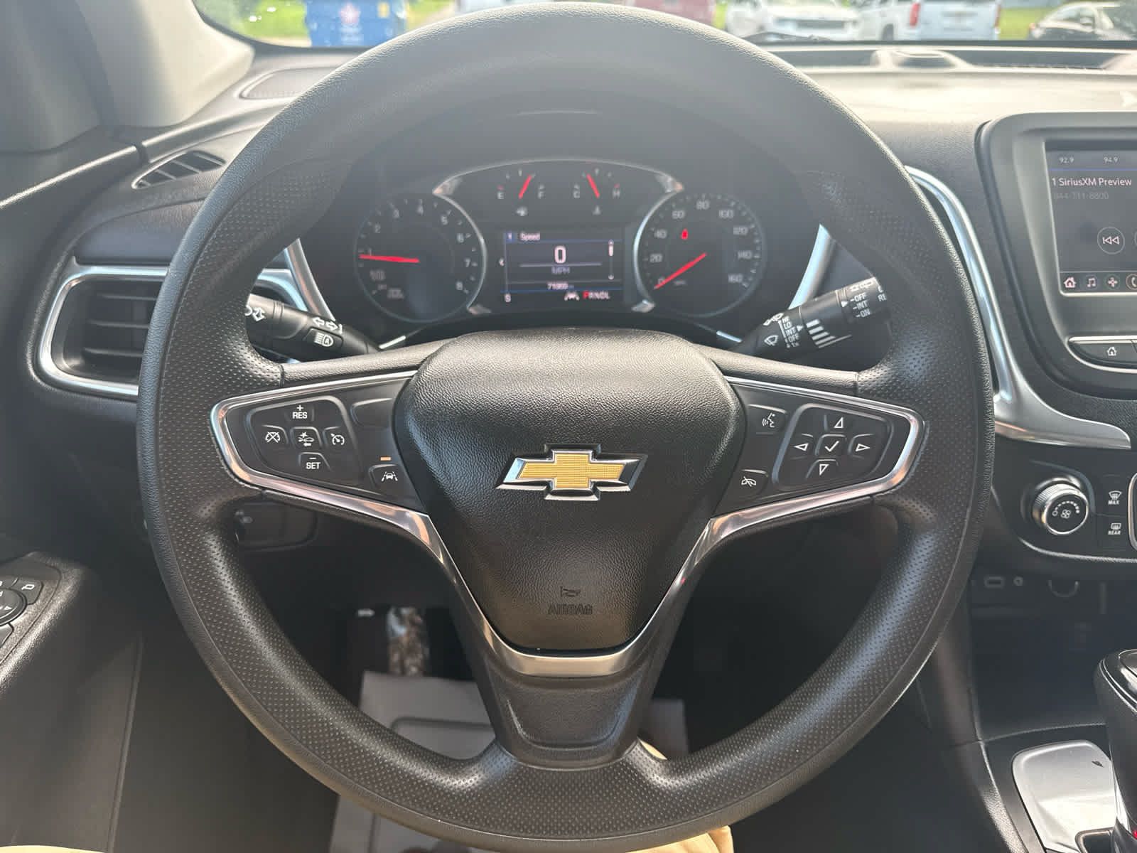 Used 2020 Chevrolet Equinox LT FWD image 19