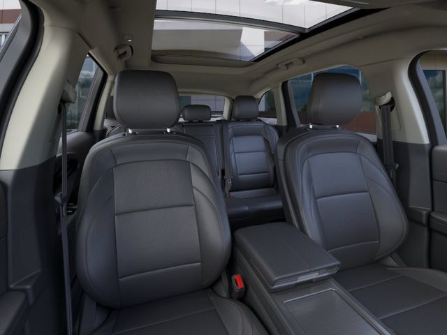 New 2026 Lincoln Nautilus Premier w/ Equipment Group 102A AWD/4WD image 11