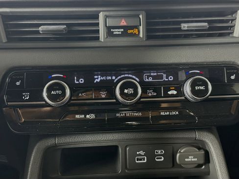 New 2025 Honda Pilot TrailSport image 17