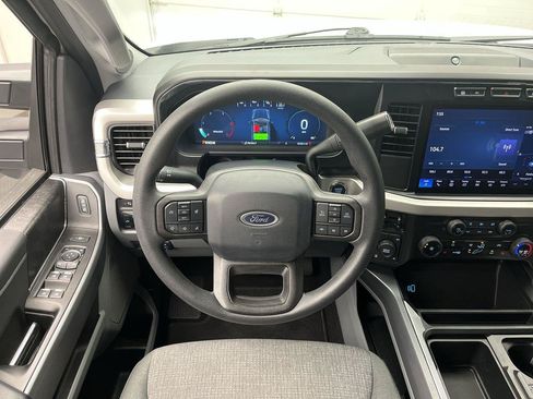 Used 2024 Ford F250 XLT w/ XLT Premium Package AWD/4WD image 16