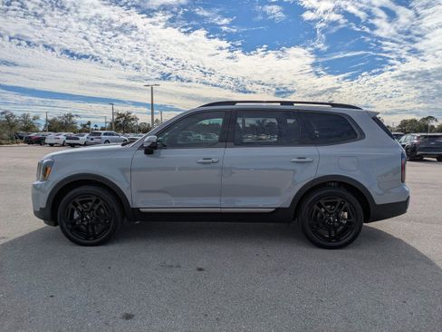 Used 2023 Kia Telluride EX X-Line image 8