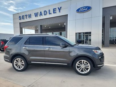 Certified 2019 Ford Explorer Limited w/ Class III Trailer Tow Package
