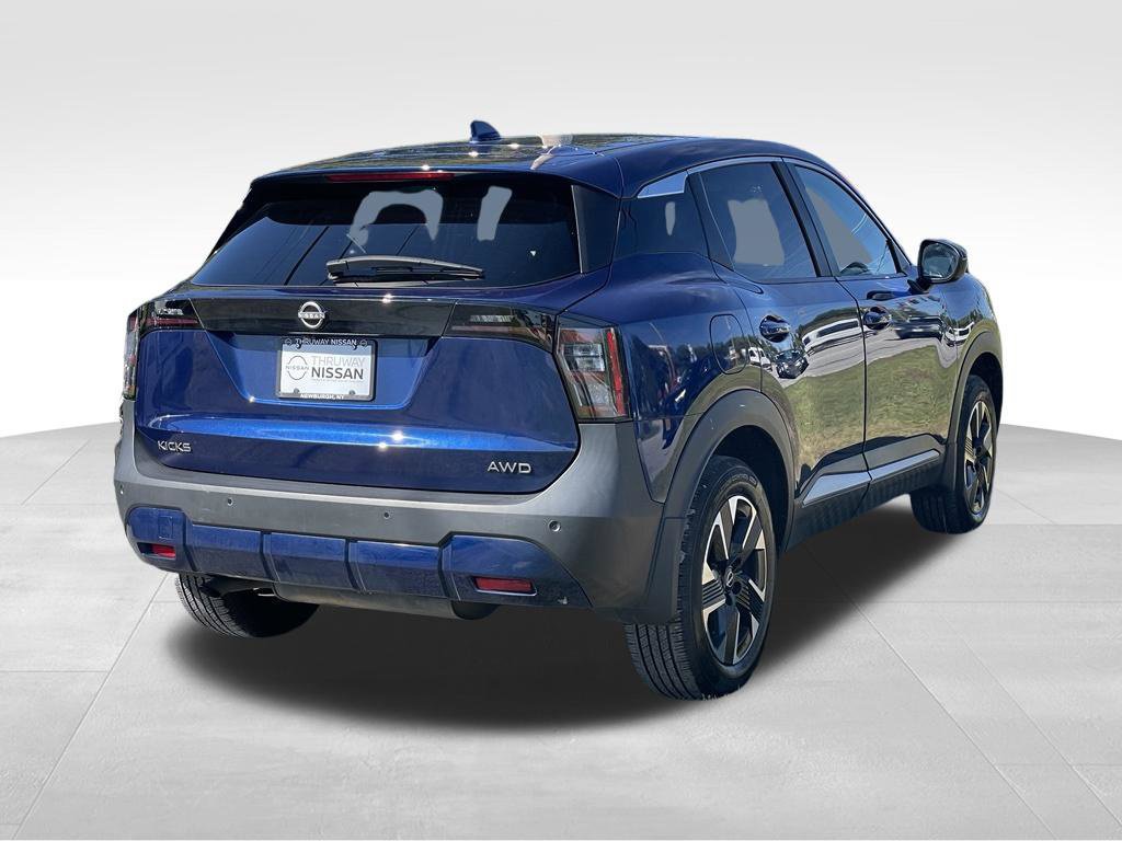 Certified 2025 Nissan Kicks SV w/ Illumination Package AWD/4WD image 4