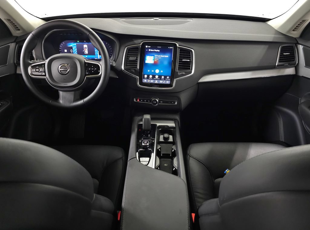 Certified 2025 Volvo XC90 B5 Core w/ Protection Package Premier AWD/4WD image 13