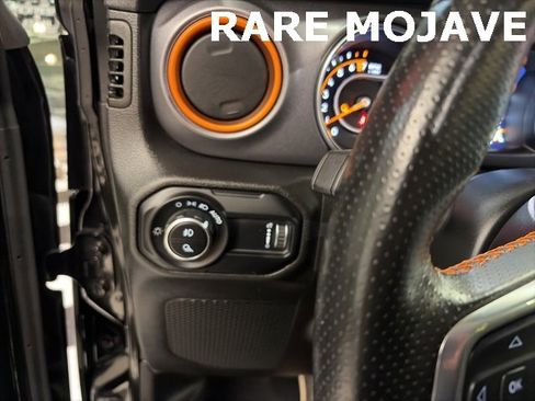 Used 2023 Jeep Gladiator Mojave w/ Cold Weather Group image 32