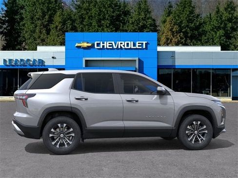 New 2026 Chevrolet Equinox LT image 5