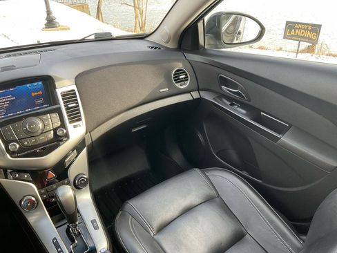 Used 2014 Chevrolet Cruze LT w/ RS Package FWD image 15