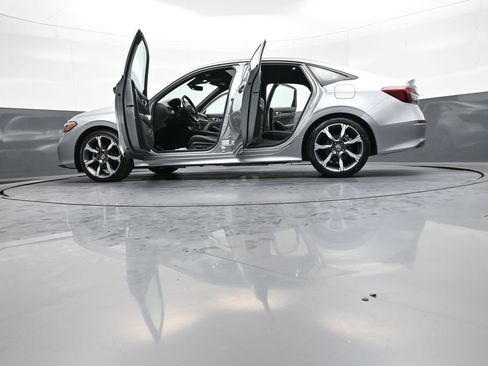 Used 2025 Honda Civic Sport Touring image 47