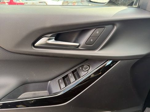 New 2026 Chevrolet Equinox LT w/ Safety and Technology Package FWD image 29