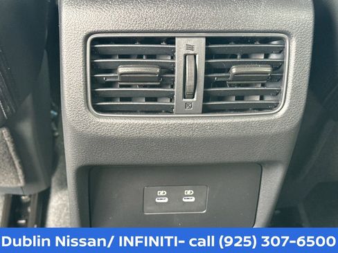New 2026 Nissan Rogue SV AWD/4WD image 15