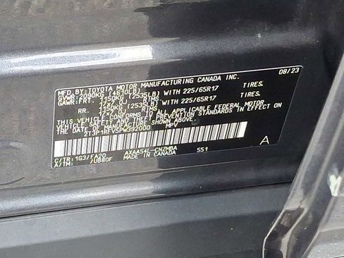 Certified 2023 Toyota RAV4 XLE image 29