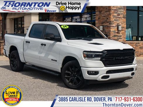 Used 2024 RAM 1500 Laramie AWD/4WD image 1